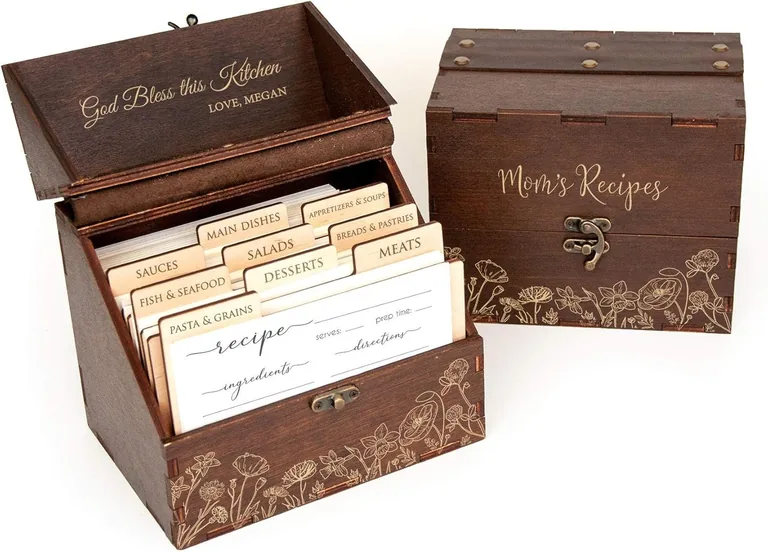 Actual Amazon product photo for Personalized wooden recipe card box