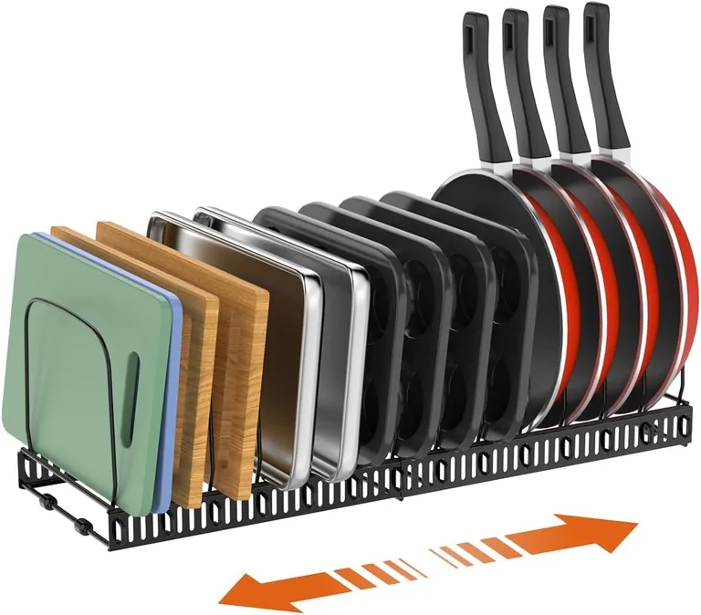 Actual Amazon product photo for Bakeware + cutting board divider